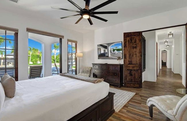 Villa Toscana by Avantstay Palatial Villa With Spa, Pool, Theater & Game Room! Permit#4769 - Foto 32
