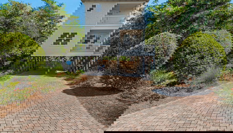 Foto 1 - Stunning 4 Bd/4.5 BA - Free Wifi - Easy Walk to Beach