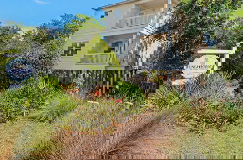 Foto 54 - Stunning 4 Bd/4.5 BA - Free Wifi - Easy Walk to Beach