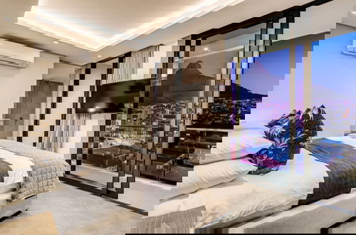 Foto 63 - Penthouse in Sea Point With Unbelievable Views Attique Vue