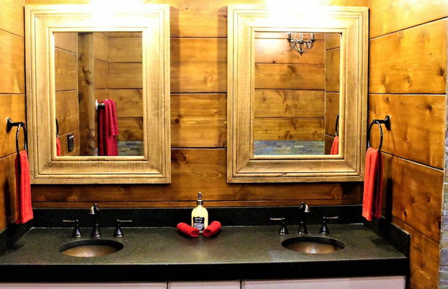 The Rustic Inn- Family Friendly Near Fiesta Texas - Foto 14