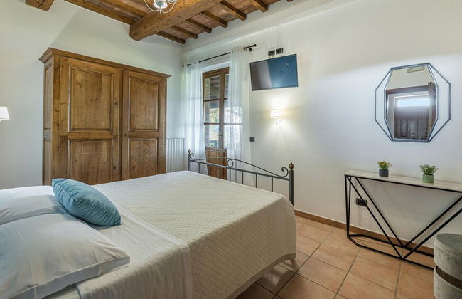 Tenuta Montiepoli 12 3 Emma Villas - Photo 12