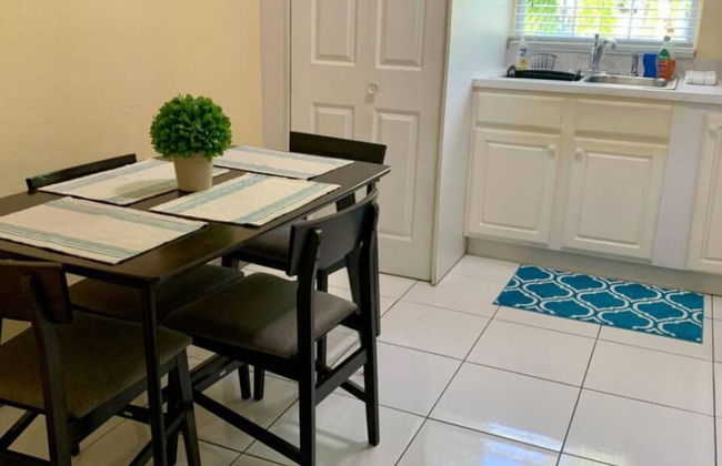 S2B Blue Pavilion - Beach Transfers Meals Tours Island Retro Chic - Foto 24