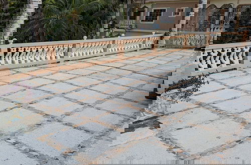 Foto 44 - Chateau's Tranquil Apartments