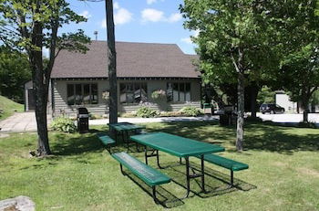Foto 19 - Winterplace 3 Br- Plenty Of Bedding- Great For Families 3 Bedroom Condo by RedAwning