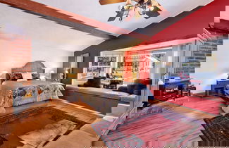 Foto 2 - Storybook Cottage #2121