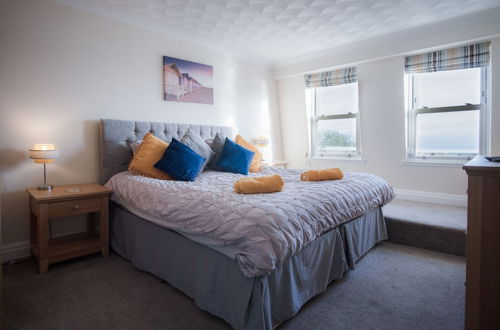 Photo 6 - North Beach Heights - 2 Bedroom - Tenby