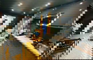 Photo 18 - Sky City Apartments