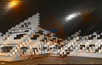 Photo 35 - Sky City Apartments