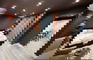 Photo 22 - Sky City Apartments