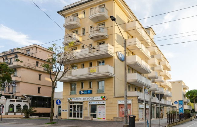 Cozy Apartment in Rimini Italy near Beach - Foto 1
