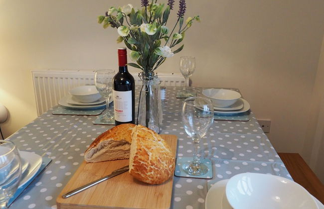 Hideaway Cottage - Photo 4