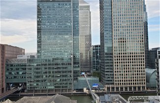 Foto 1 - Captivating 2-bed Apartment in Canary Wharf London