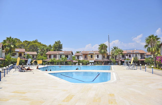 Telmessos Tatil Köyü by Turkish Lettings - Photo 10