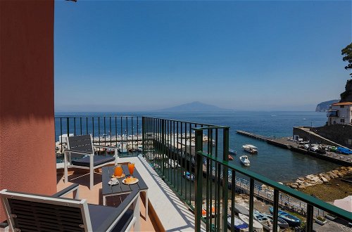 Foto 15 - SeaView Sorrento Apartment by the sea with terrace