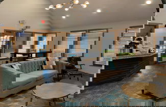Photo 2 - MainStay Suites Springfield South - Battlefield Rd