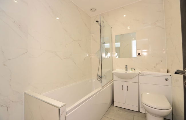 16 Queen Avenue - Foto 50