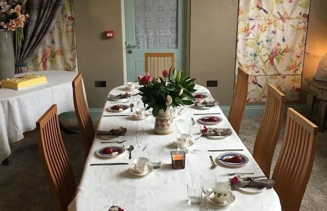 Luxury Cottage Clocktower/royal Hillsborough - Photo 11