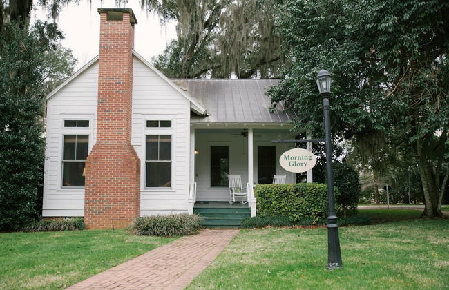Ball House and Cottages - Photo 4