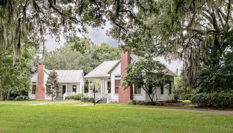 Photo 1 - Ball House and Cottages