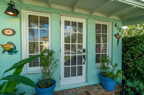 Photo 29 - Bahama Breeze Bungalow, Pool and Close to Shops & Restaurants, Downtown, Kravis Center