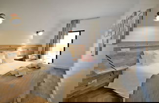 Photo 10 - The Salty Lodge