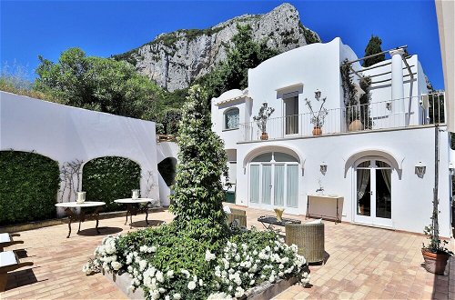 Photo 1 - Luxury Villa Fiorita - Amazing Terrace Premium Location
