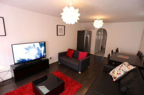 Foto 19 - Beautiful 3 Beds House - Thamesmead