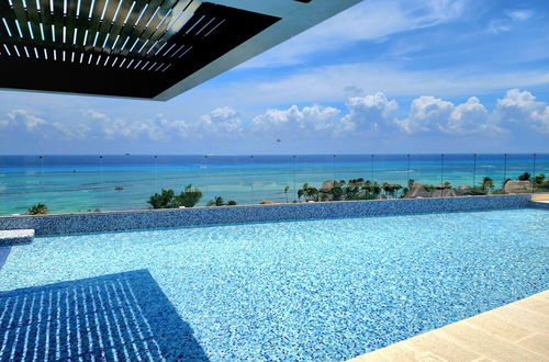 Foto 22 - Singular Dream Beach Residences