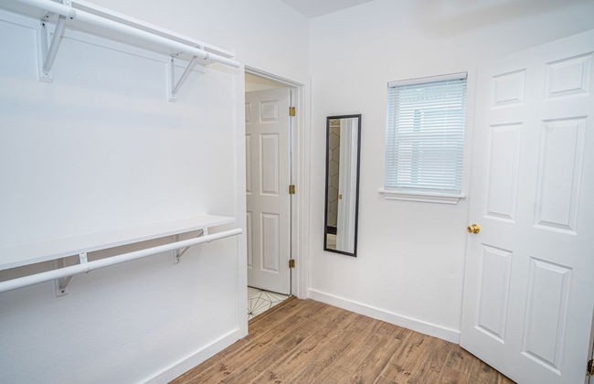 Huge Remodeled 5BR 4BA House Sleeps 20 Downtown - Foto 51