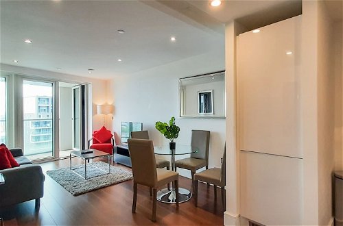 Foto 16 - MySquare Apartments Canary Wharf