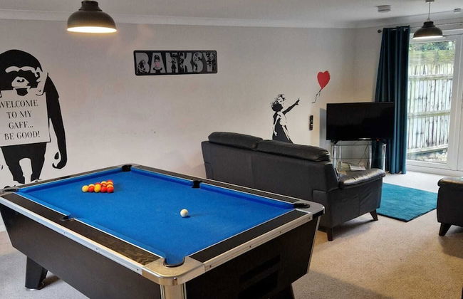 Dog Friendly - 4 Bed House - Sleeps 10 - Pool Table - Photo 21