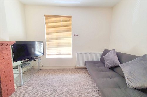 Foto 14 - 2-bed Flat With Superfast Wi-fi DW Lettings 29br