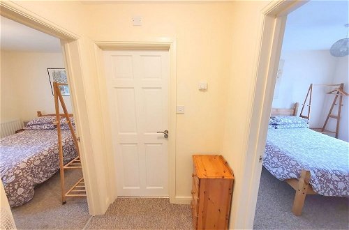 Photo 3 - 2-bed Flat With Superfast Wi-fi DW Lettings 29br