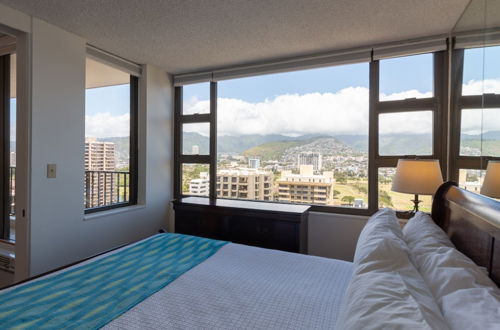 Foto 28 - 21st Floor Condo With View of Ko'olau Mountains and the Ala Wai Canal by Koko Resort Vacation Rentals