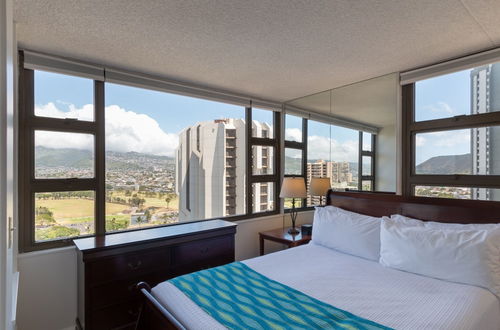 Photo 30 - 21st Floor Condo With View of Ko'olau Mountains and the Ala Wai Canal by Koko Resort Vacation Rentals