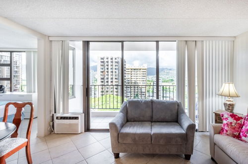 Foto 62 - 21st Floor Condo With View of Ko'olau Mountains and the Ala Wai Canal by Koko Resort Vacation Rentals