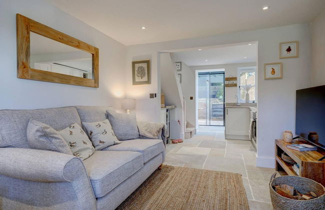 Luxury 1 bed Cottage With hot tub and log Burner - Foto 13