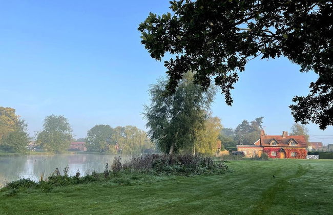 Luxury 1 bed Cottage With hot tub and log Burner - Foto 24