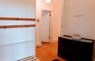 Photo 2 - Traditional Apartment oer the Meadows