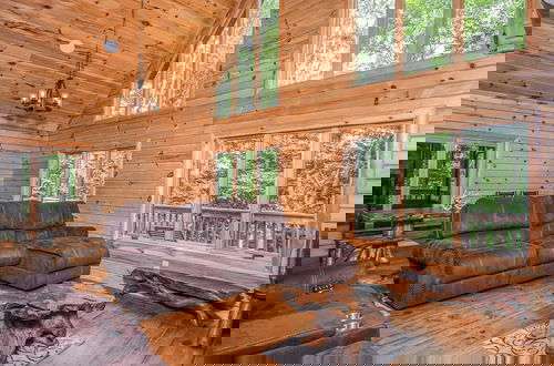 Photo 9 - Maple Manor