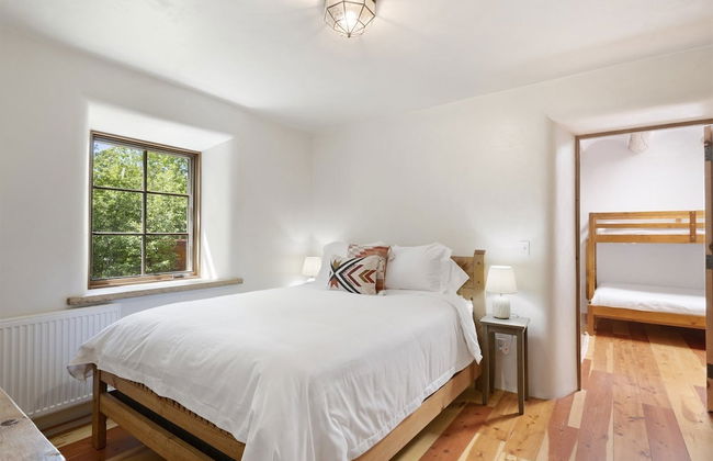 El Torreon - Exclusive Luxury Home, Nestled Next to Water and Trees - Photo 2