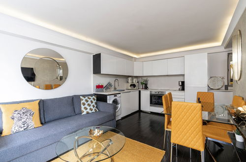 Photo 47 - Elegant 3 Bedrooms Apartment Near Hyde Park & Oxford St