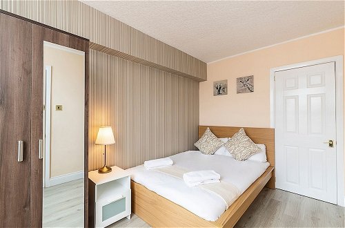 Foto 10 - Elegant 3 Bedrooms Apartment Near Hyde Park & Oxford St