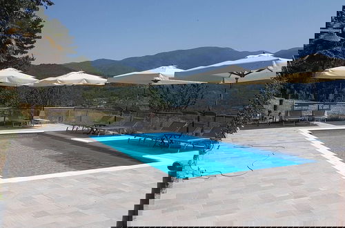 Foto 12 - Holiday Home in Pelago Near Florence