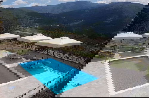 Foto 1 - Holiday Home in Pelago Near Florence
