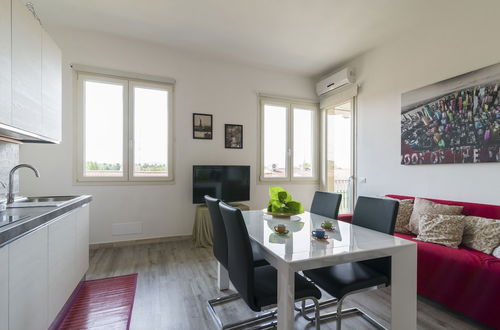 Photo 14 - Visarno Arena Apartment