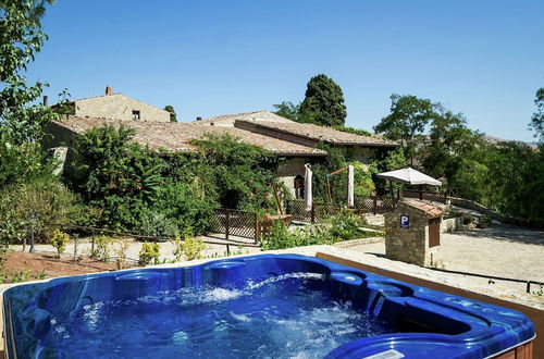 Photo 12 - Gorgeous Holiday Home with Hot Tub, Whirlpool, Pool, Garden