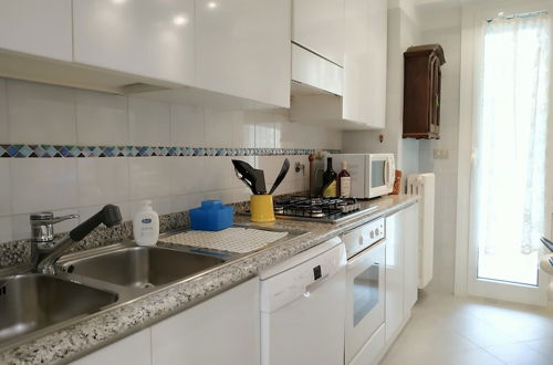 Foto 10 - Holiday Apartment in Sanremo Semeria 380