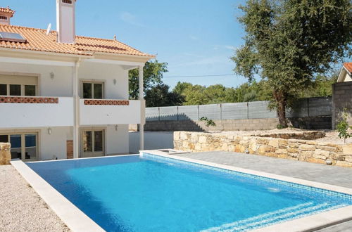 Photo 1 - Modern Holiday Home in Lisbon With Private Pool & Jacuzzi! Ncasa Aurélie